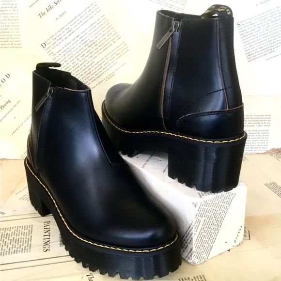 Free People Dr Martens Rometty 11 Smooth Boot Platform Black Leather - Picture 5 of 8